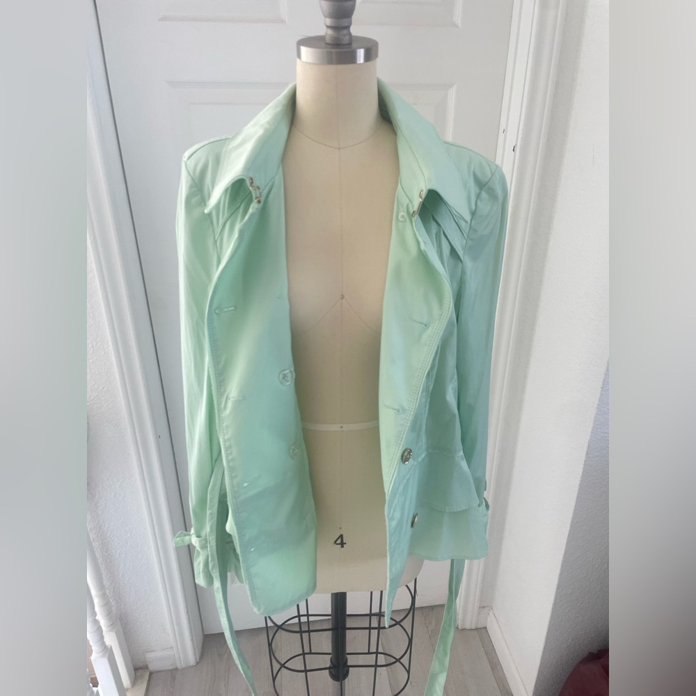 White House black market long sleeve double breasted ruffle, mint jacket. - Picture 14 of 16